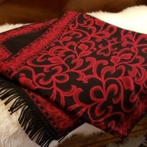 Nina Leonard Red and Black Scarf NEW⚜️🖤❤️⚜️